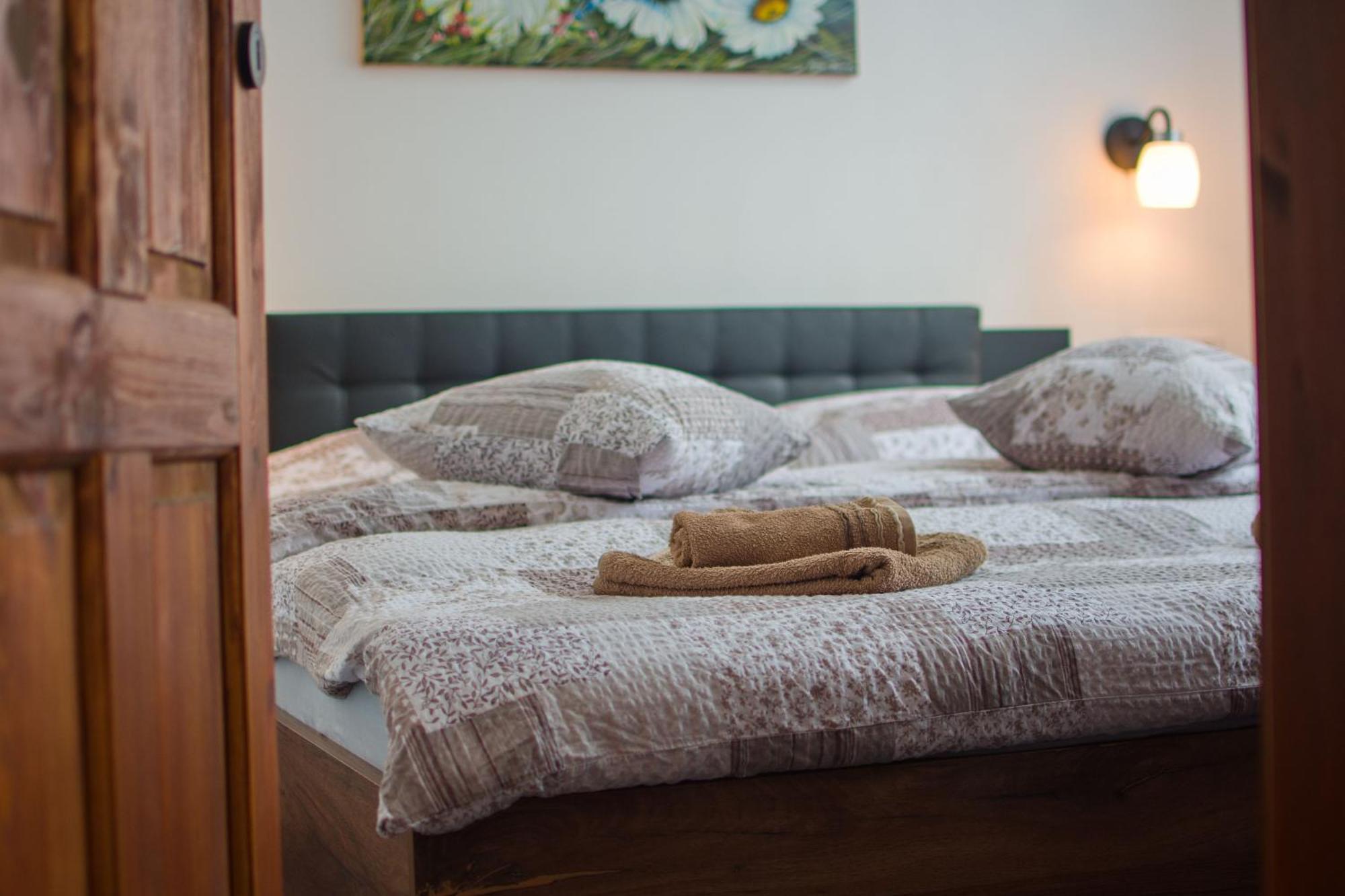 Apartament Kopretina Cerne Udoli Zewnętrze zdjęcie
